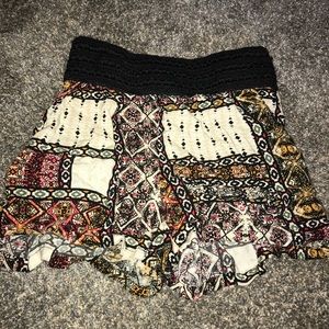 Flowy tribal print shorts